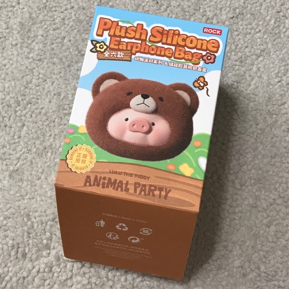 Lulu The Piggy Animal Party Plush Silicone Earphone Case Blind Box - Mouse - Picture 12 of 16